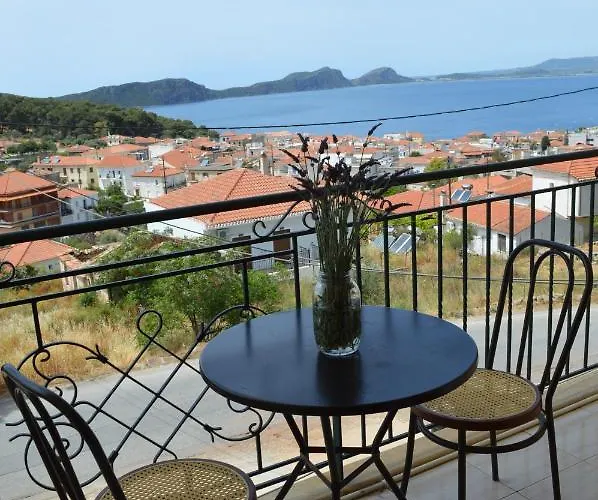 House,appartments,pylos Messinias Apartmán *